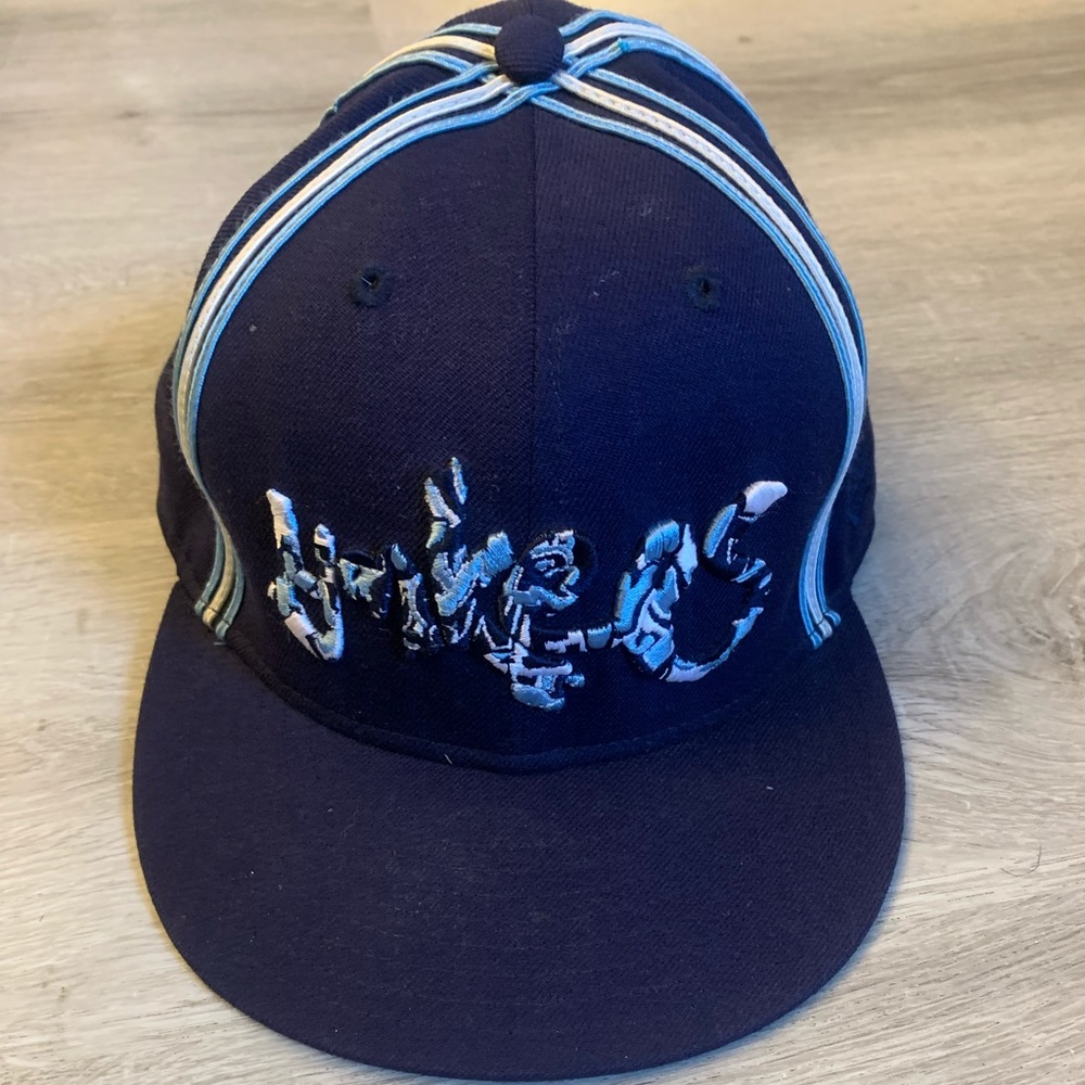 New Era 59FIFTY Fitted New York Yankee Baseball Hat Blue Size 7 5/8